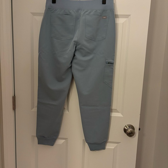 RARE FIGS JOGGER SCRUB PANTS - Picture 3 of 4